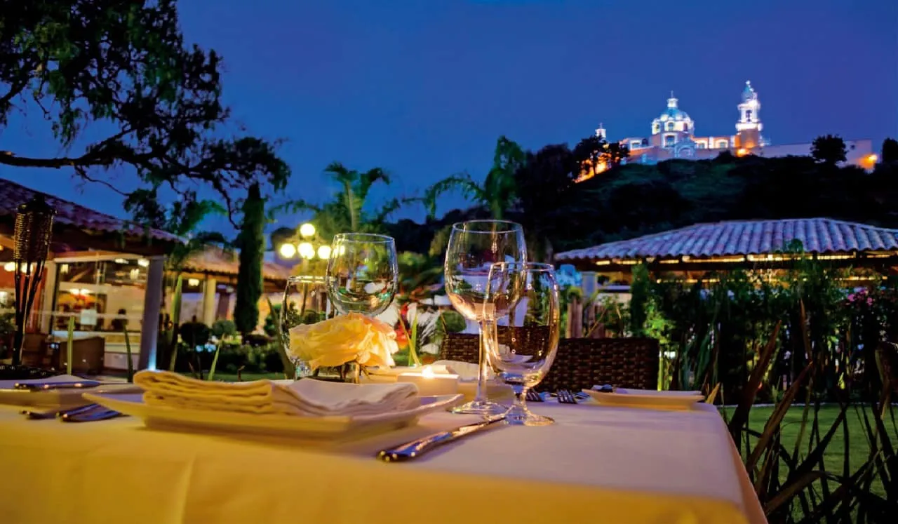 Restaurantes · Bares